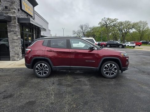 Used 2022 Jeep Compass Limited image 8