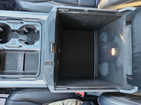 Used 2024 Ford F250 Lariat w/ Chrome Package image 18