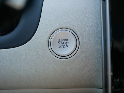 Certified 2023 Hyundai Tucson Limited w/ Cargo Package image 29