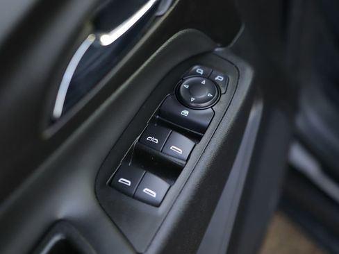 Used 2024 Chevrolet Equinox LT w/ LPO, Floor Liner Package image 22