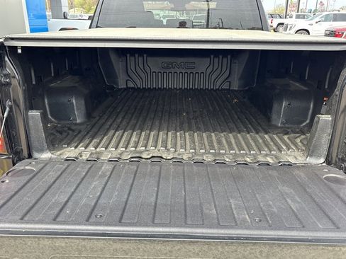 New 2026 GMC Sierra 1500 Elevation image 7