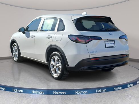 Certified 2025 Honda HR-V LX image 5
