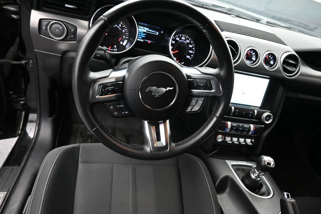 Used 2020 Ford Mustang GT w/ GT Performance Package RWD image 19
