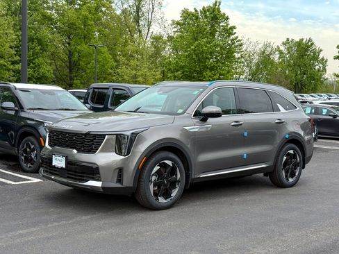 New 2026 Kia Sorento EX w/ EX Premium Package AWD/4WD image 3