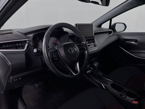 Certified 2023 Toyota Corolla SE w/ Carpet Mat Package (TMS) FWD image 9