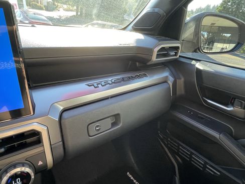 Certified 2025 Toyota Tacoma TRD Sport w/ TRD Sport Premium Package AWD/4WD image 25