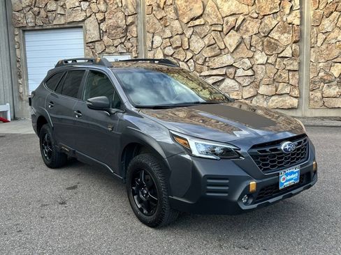 Used 2022 Subaru Outback Wilderness image 8