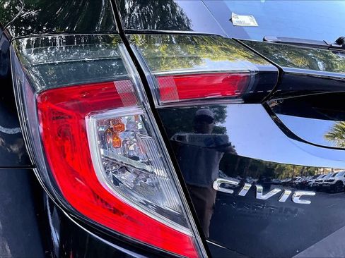 Certified 2018 Honda Civic EX-L image 29
