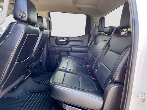 Used 2022 Chevrolet Silverado 1500 Custom image 23