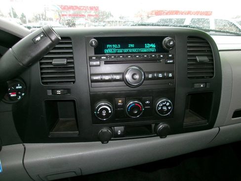 Used 2013 Chevrolet Silverado 1500 W/T w/ LS Package image 15