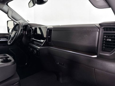 Used 2025 Chevrolet Silverado 2500 LT w/ Convenience Package AWD/4WD image 38