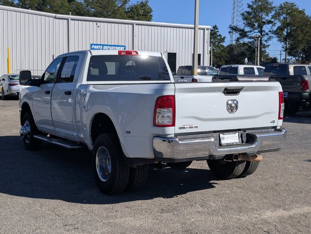 Used 2023 RAM 3500 Big Horn w/ Level 1 Equipment Group AWD/4WD image 9