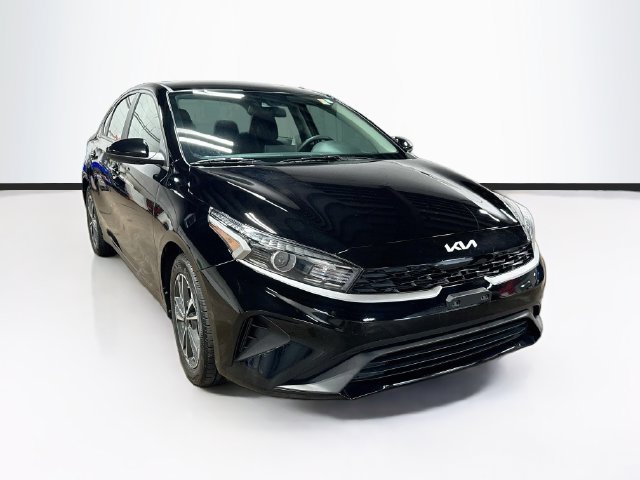 Certified 2023 Kia Forte LXS FWD image 1