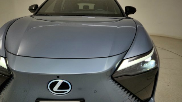 Used 2023 Lexus RZ 450e Premium w/ Technology Package AWD/4WD image 23