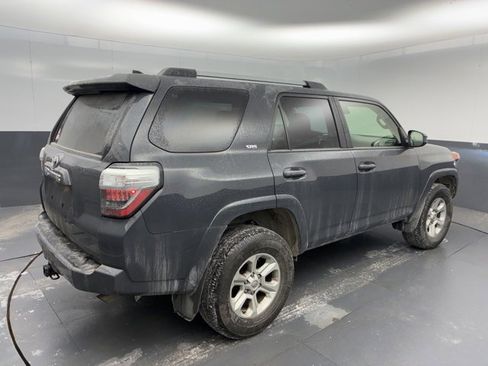 Used 2024 Toyota 4Runner SR5 image 5