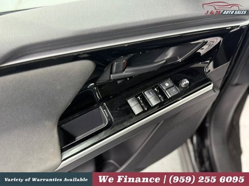 Used 2023 Subaru Solterra AWD image 27