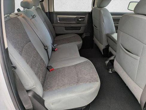 Used 2019 RAM 1500 Big Horn image 18