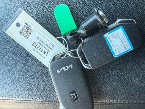 Used 2023 Kia Sportage X-Line w/ X-Line Premium Package image 21