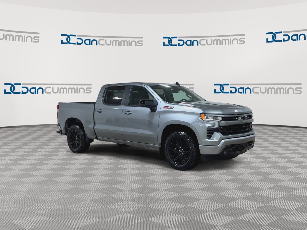 New 2026 Chevrolet Silverado 1500 RST w/ Z71 Off-Road Package AWD/4WD image 3