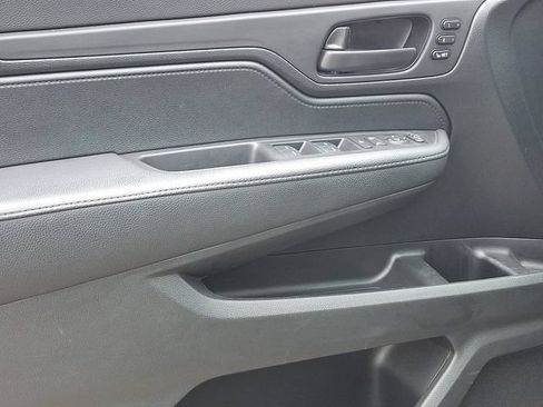 Used 2025 Honda Odyssey Sport-L image 20