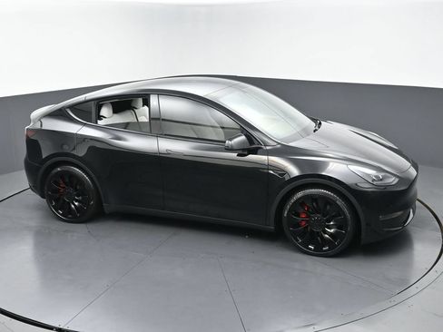 Used 2022 Tesla Model Y Performance AWD/4WD image 42
