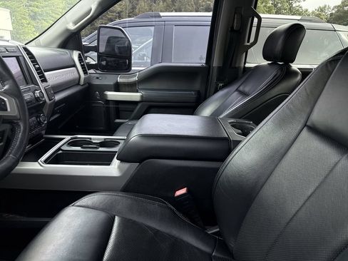 Used 2020 Ford F250 Lariat w/ Lariat Ultimate Package AWD/4WD image 17