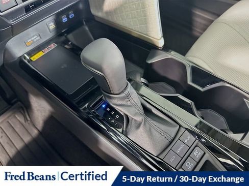 Used 2025 Toyota Camry XLE w/ Premium Plus Package image 24