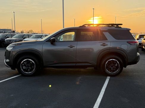 New 2026 Nissan Pathfinder Rock Creek AWD/4WD image 7