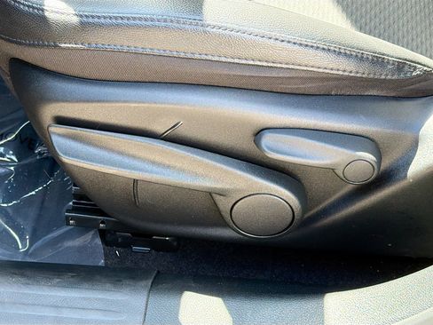 Used 2024 Jeep Compass Latitude w/ Altitude Special Edition image 22