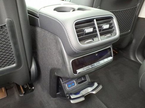 New 2026 Mercedes-Benz GLS 450 4MATIC image 19