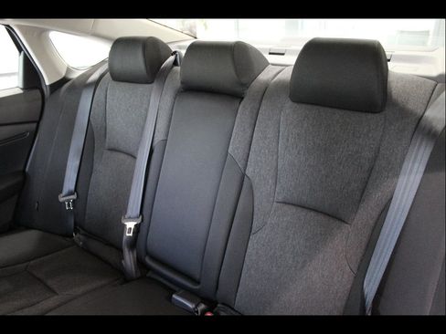 Certified 2025 Honda Accord SE image 17