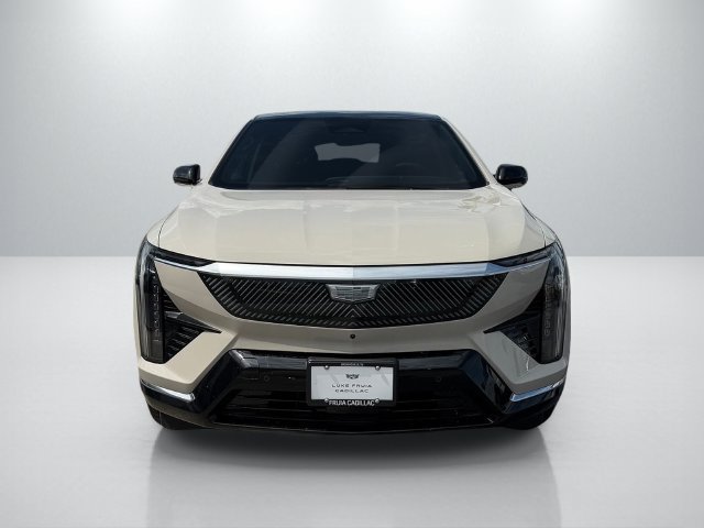 New 2027 Cadillac Optiq Luxury RWD image 2