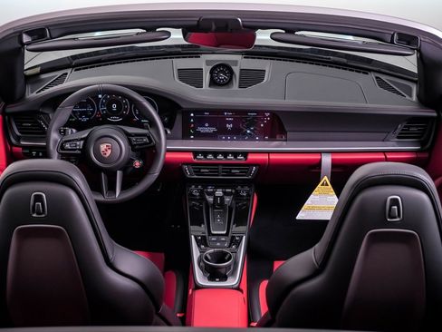 New 2026 Porsche 911 Carrera image 18