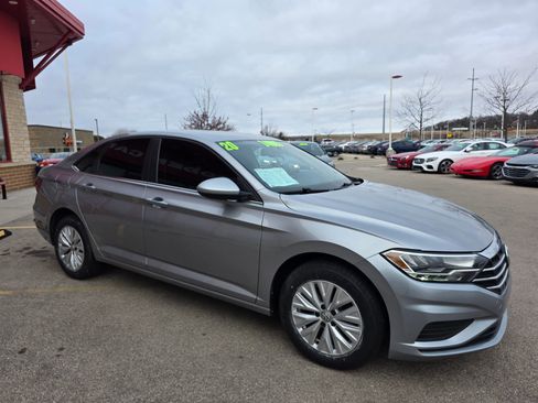 Used 2020 Volkswagen Jetta S image 3