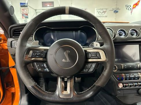 Used 2021 Ford Mustang Shelby GT500 w/ Technology Package RWD image 32