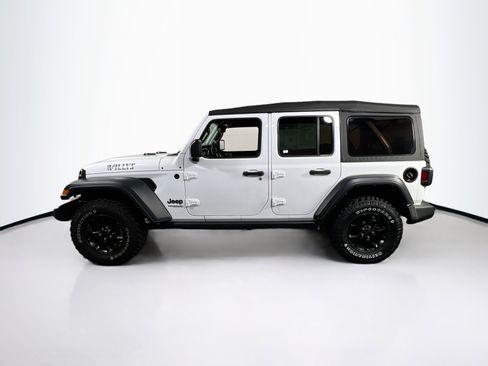 Used 2022 Jeep Wrangler Unlimited Sport image 8