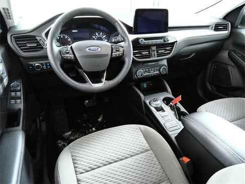 Certified 2022 Ford Escape SE w/ Convenience Package image 4