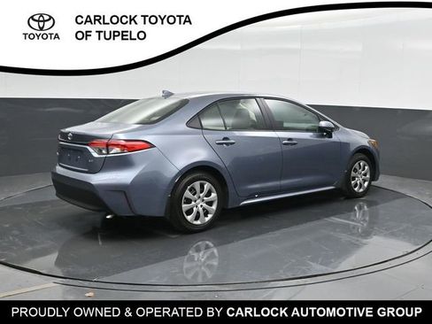 Used 2026 Toyota Corolla LE image 3