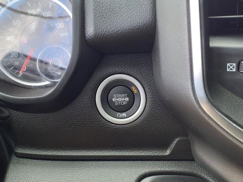 Used 2024 RAM 1500 Big Horn image 18