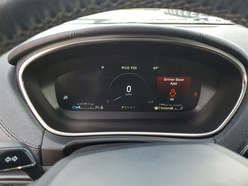 Used 2019 Lincoln Nautilus Reserve image 26