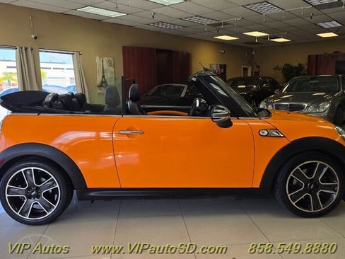 Used 2014 MINI Cooper S image 7