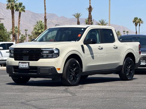 Used 2024 Ford Maverick Lariat w/ Black Appearance Package AWD/4WD image 7