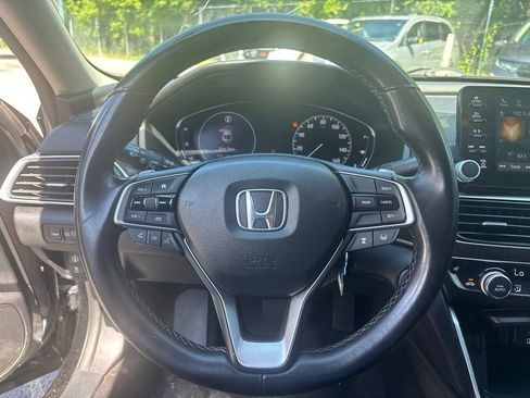 Used 2018 Honda Accord EX-L image 8