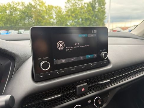 Certified 2024 Honda HR-V LX image 27