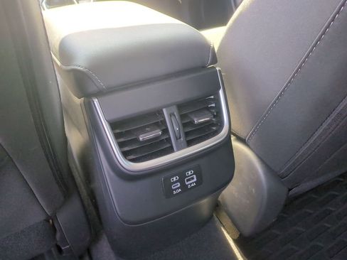 Used 2025 Subaru Legacy Premium image 26