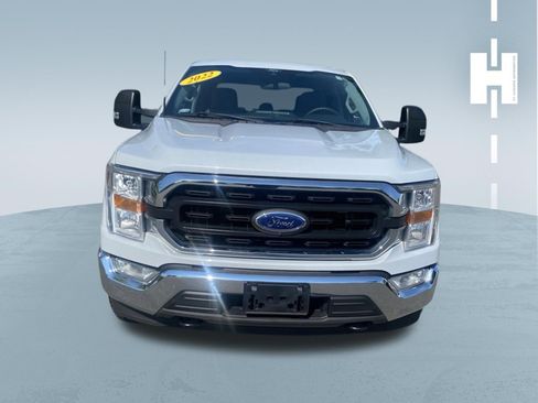 Used 2022 Ford F150 XLT w/ Trailer Tow Package AWD/4WD image 3