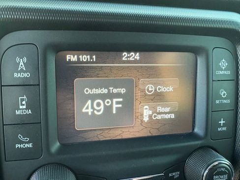 Used 2020 Jeep Gladiator Sport w/ Quick Order Package 24S image 32