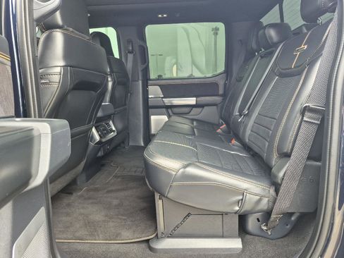 Certified 2024 Ford F250 Platinum w/ FX4 Off-Road Package image 28
