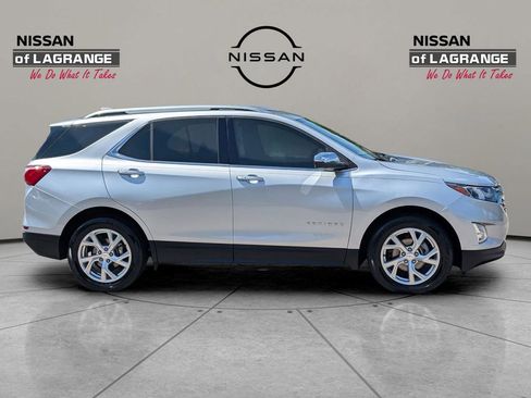 Used 2019 Chevrolet Equinox Premier FWD image 4