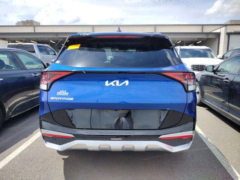 Used 2023 Kia Sportage SX FWD image 4